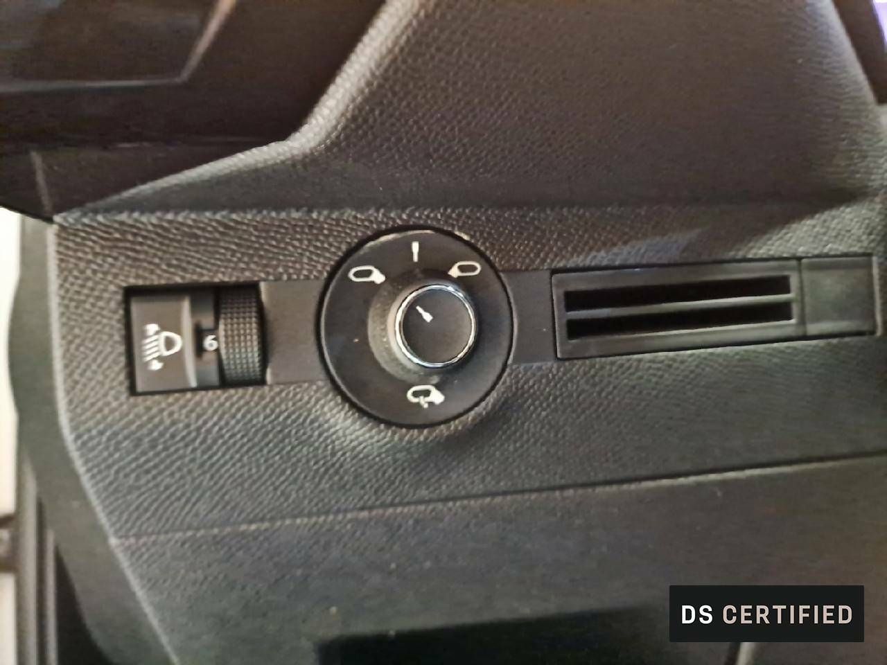 Foto DS Automobiles DS 7 12