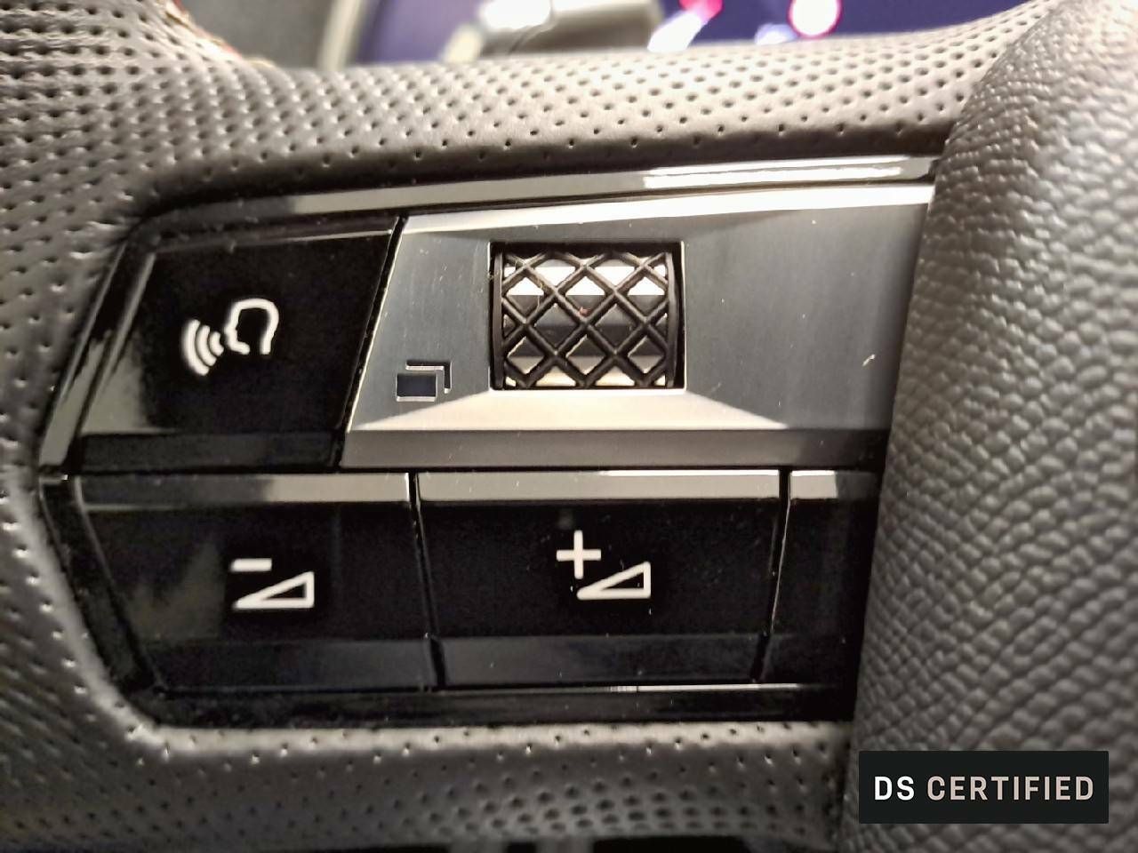 Foto DS Automobiles DS 7 13
