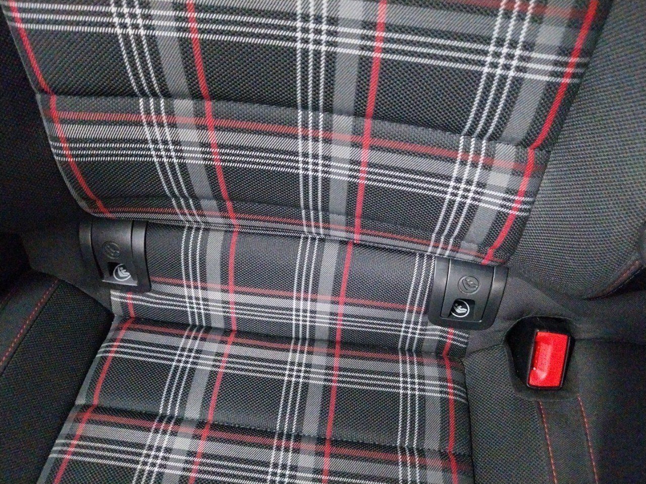 Foto Volkswagen Golf 23