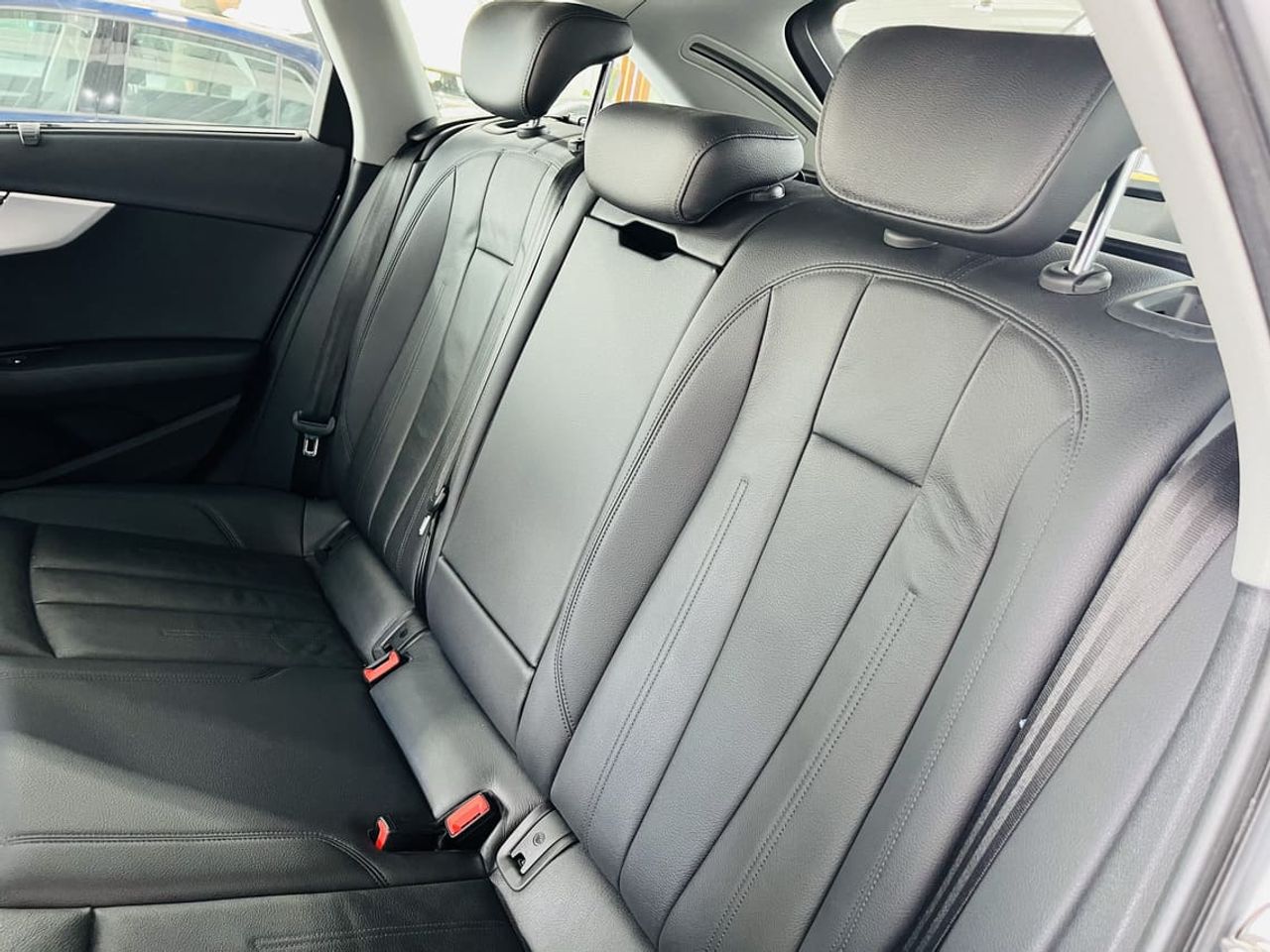 Foto Audi A4 18