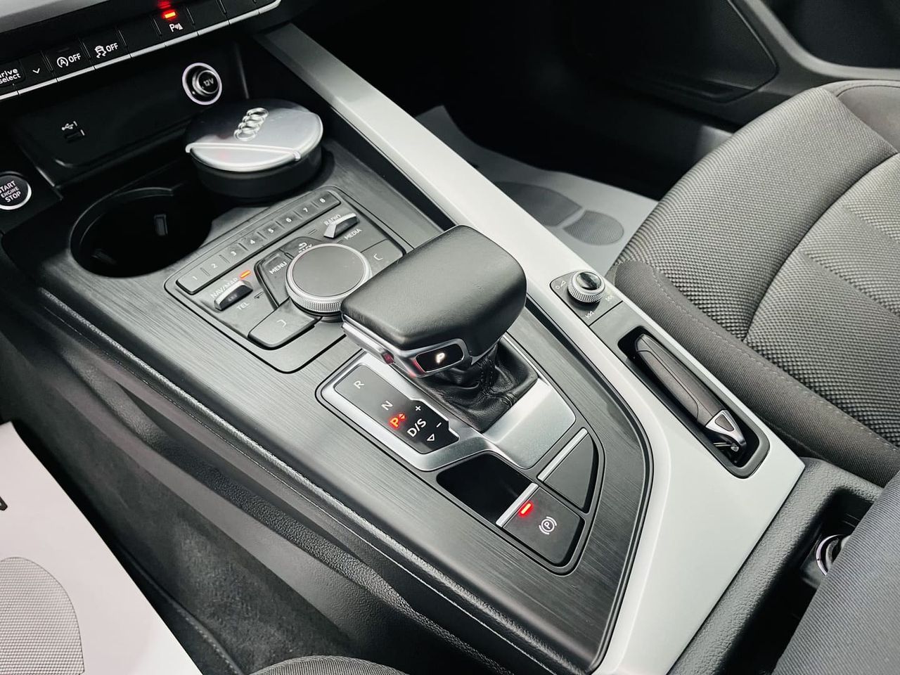 Foto Audi A4 16