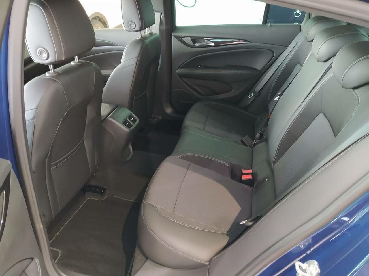 Foto Opel Insignia  10