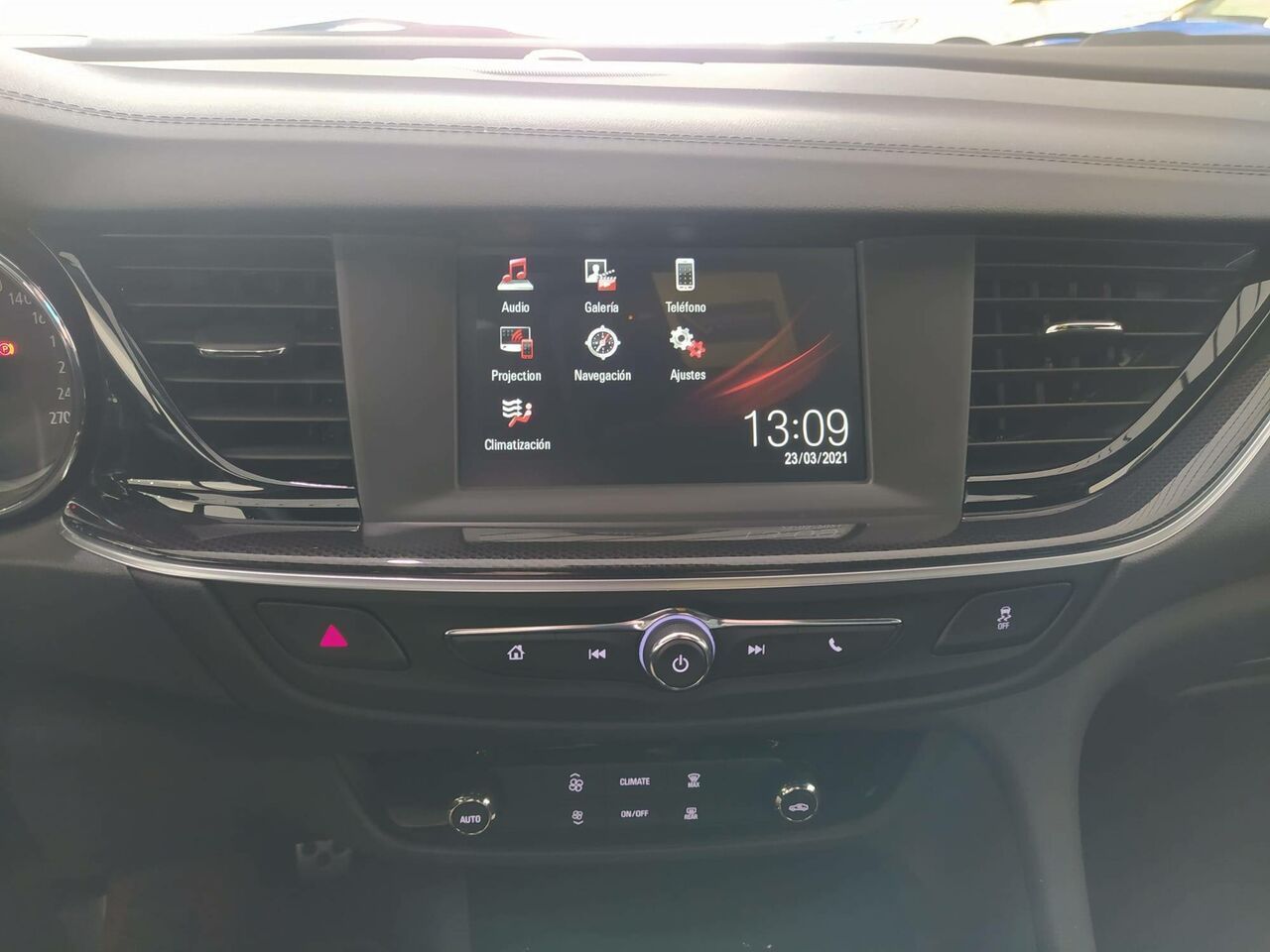 Foto Opel Insignia  13