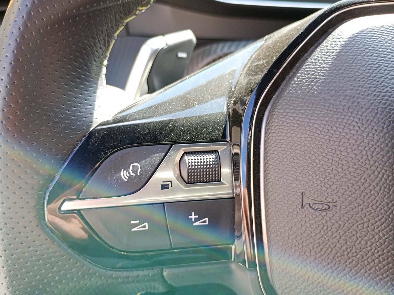 Foto Peugeot 208 13