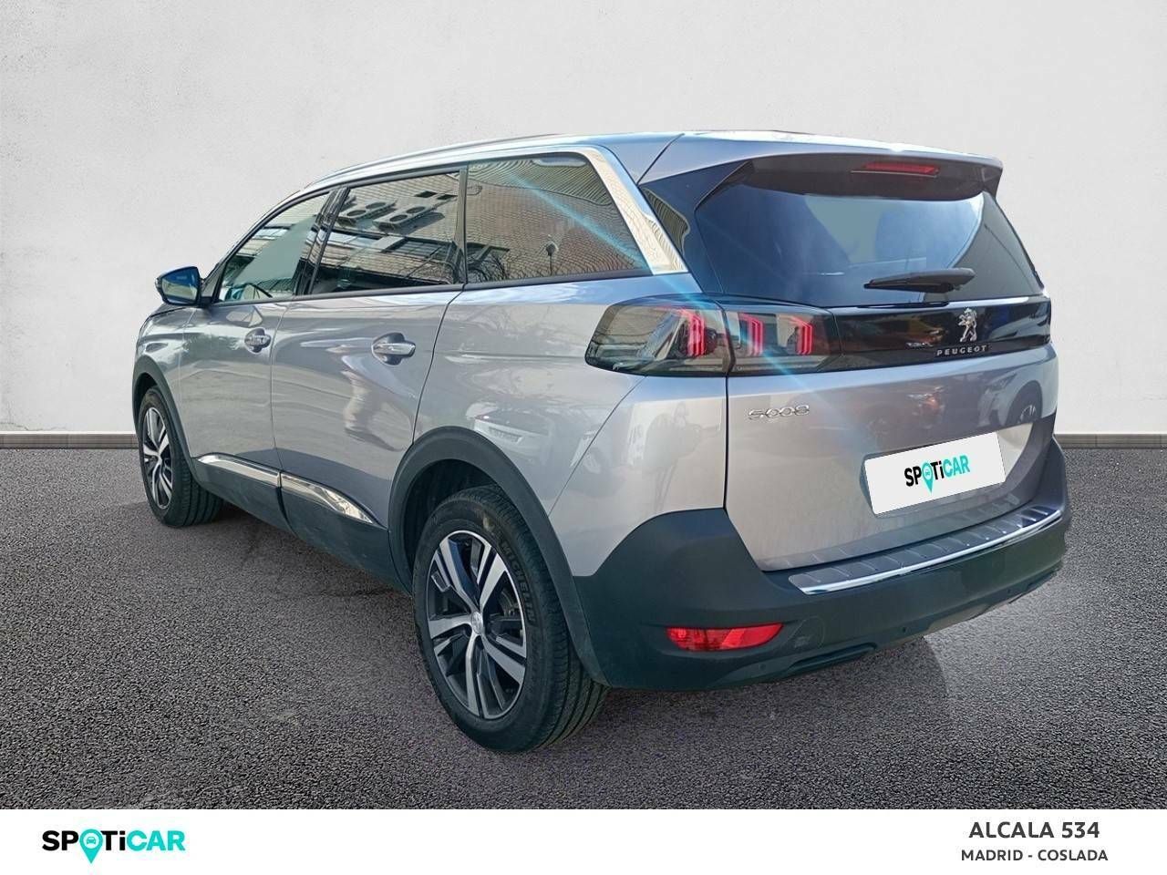Foto Peugeot 5008 7