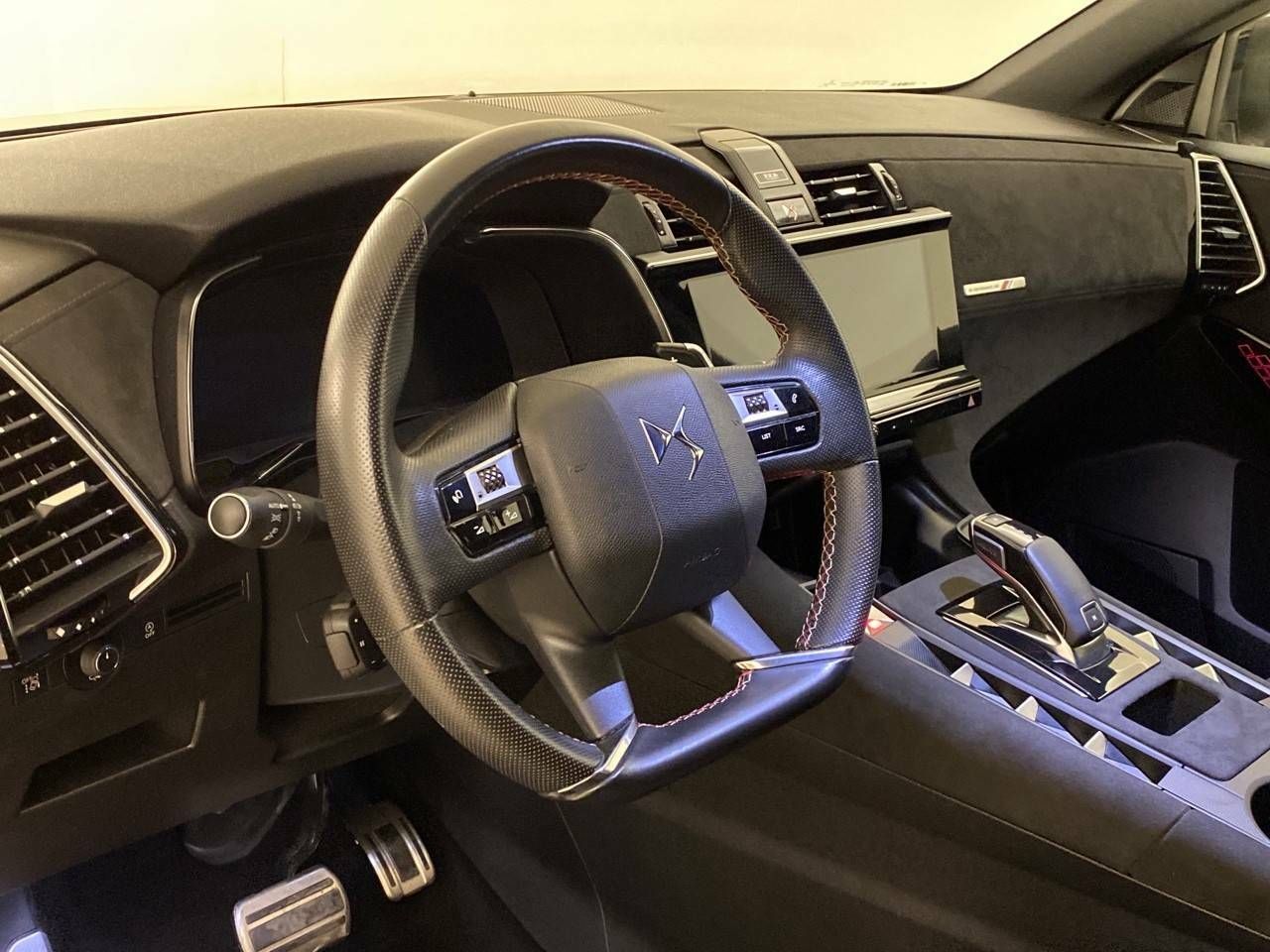 Foto DS Automobiles DS 7 21