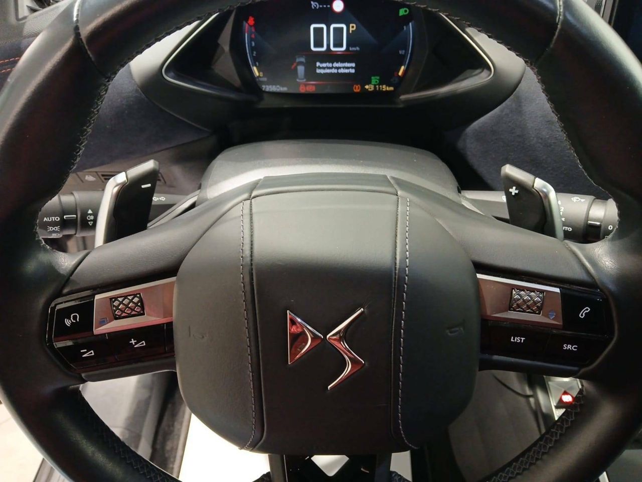 Foto DS Automobiles DS 3 26