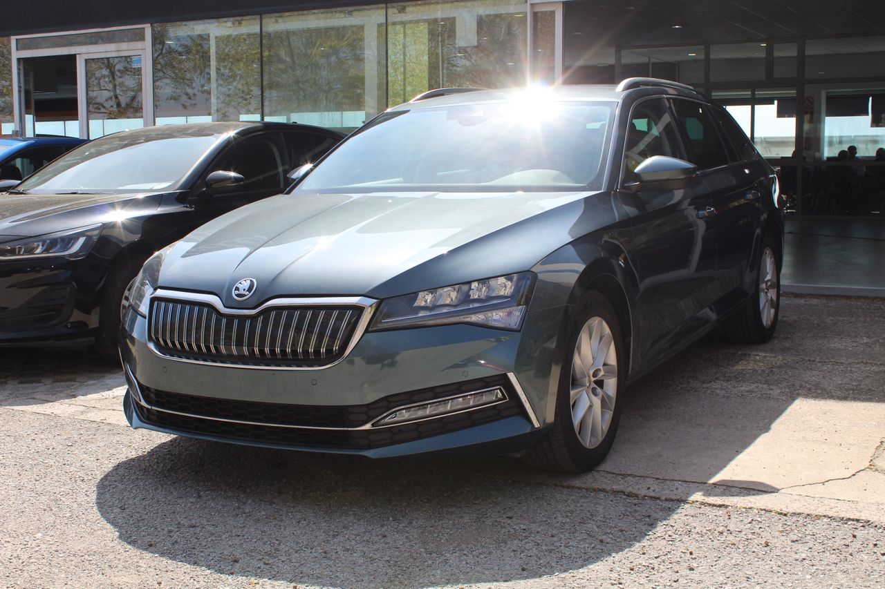 Foto Skoda Superb 2