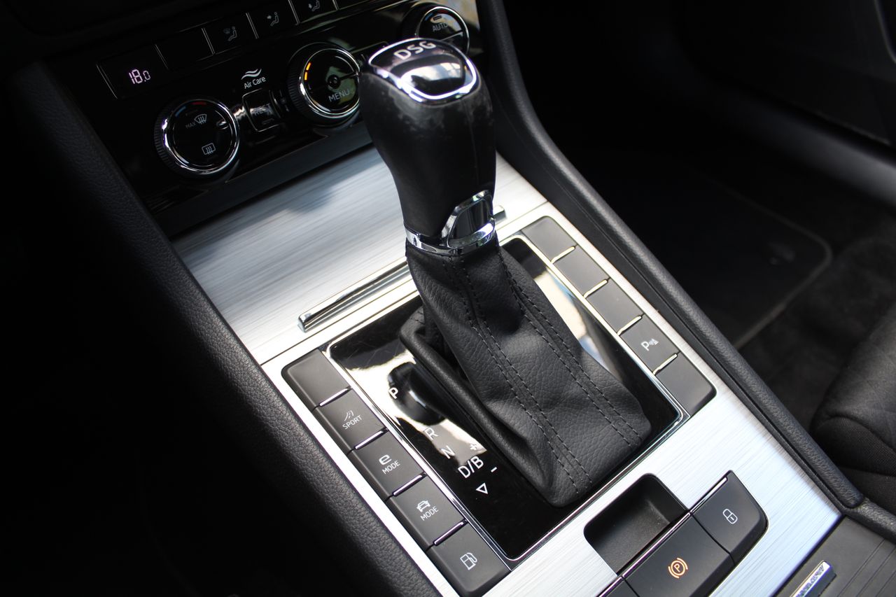 Foto Skoda Superb 22