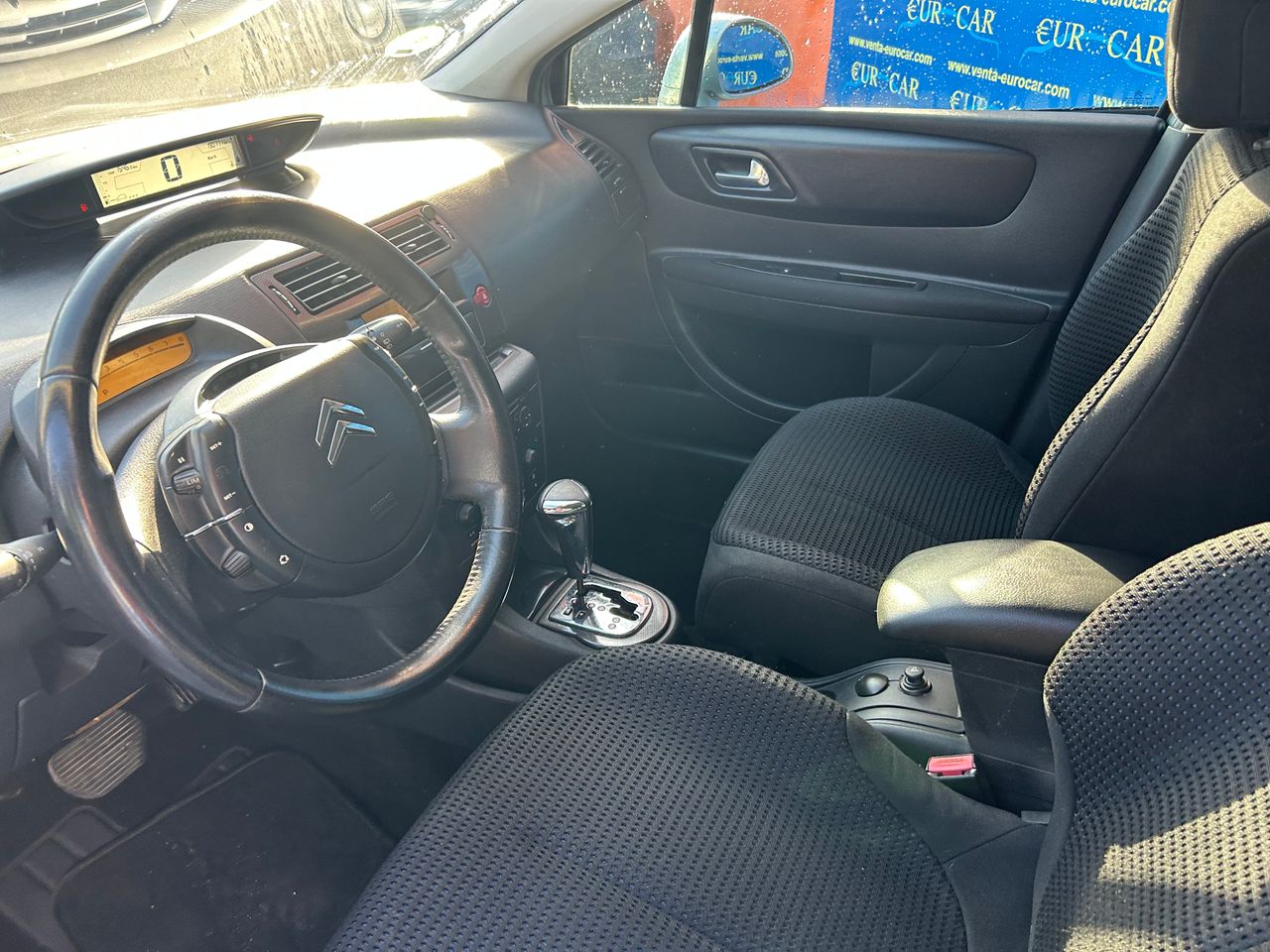 Foto Citroën C4 13