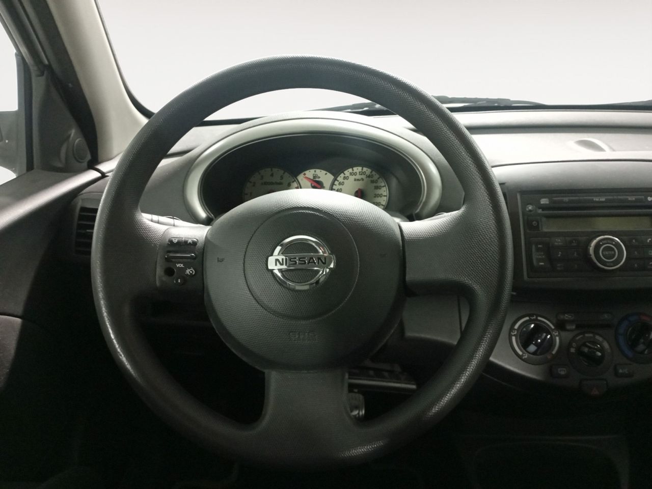 Foto Nissan Micra 7