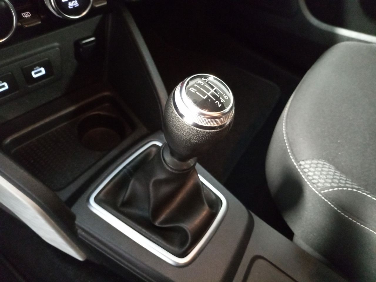 Foto Dacia Duster 12