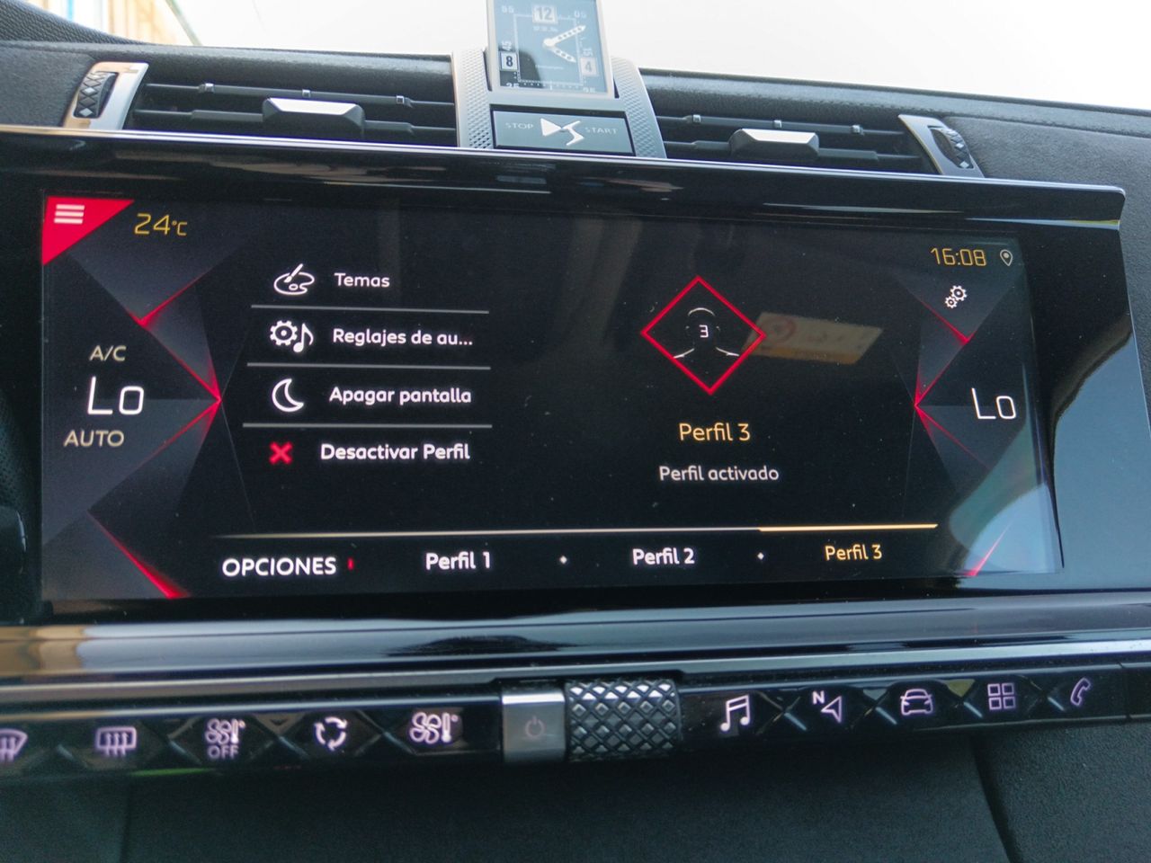 Foto DS Automobiles DS 7 14
