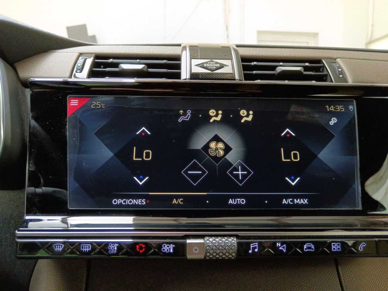 Foto DS Automobiles DS 7 18