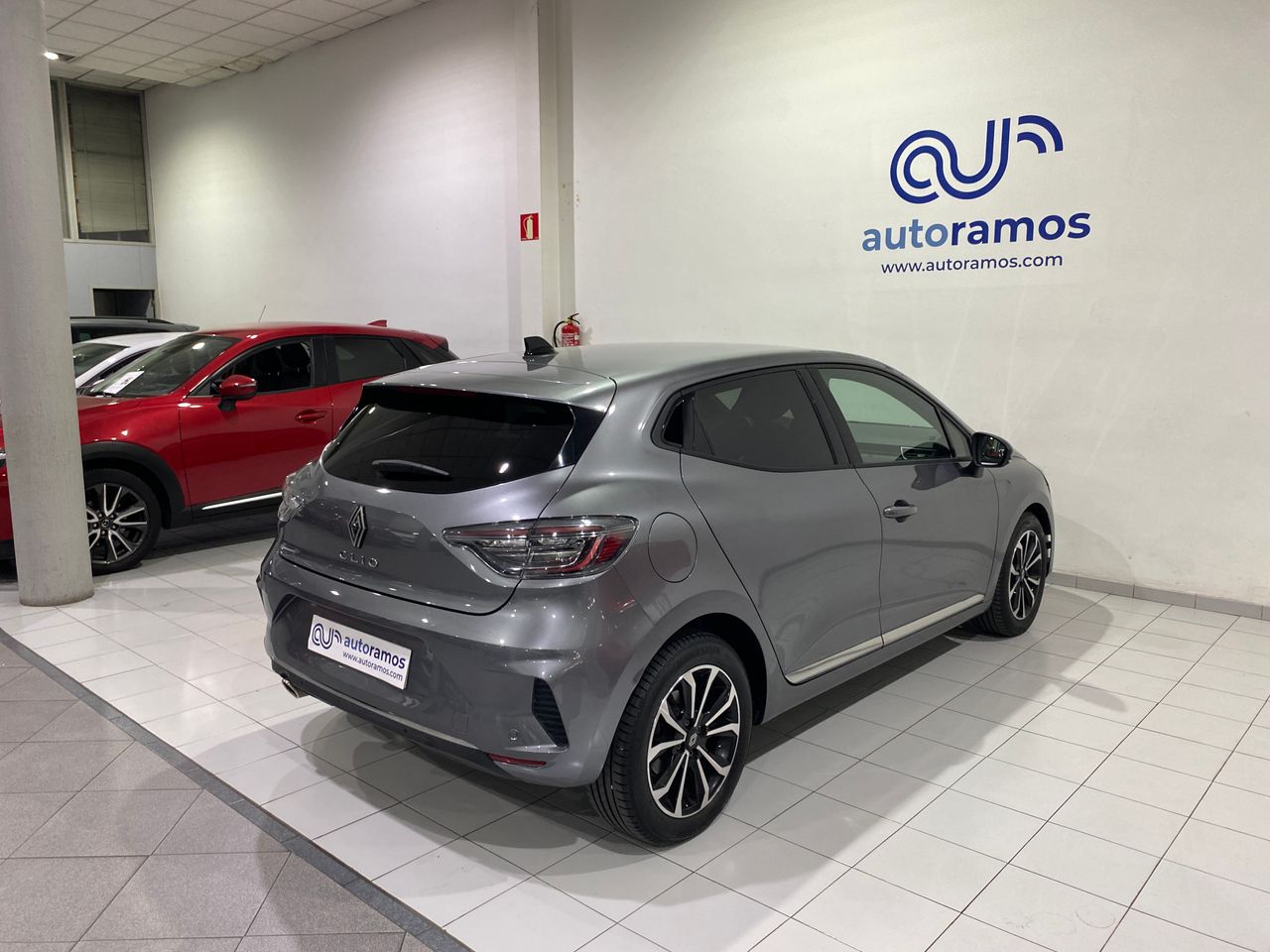 Foto Renault Clio 26