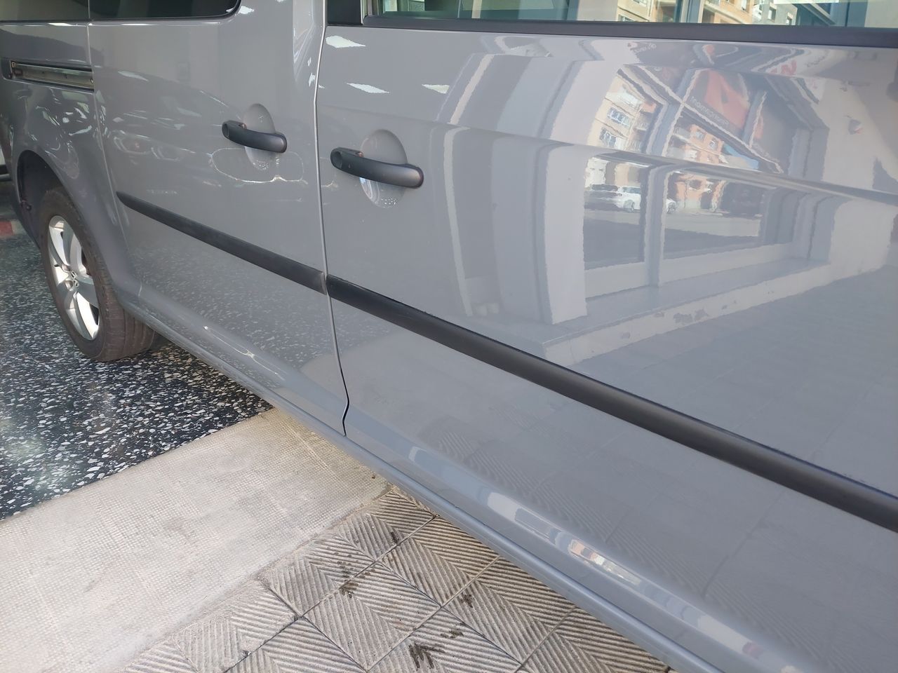 Foto Volkswagen Caddy 75