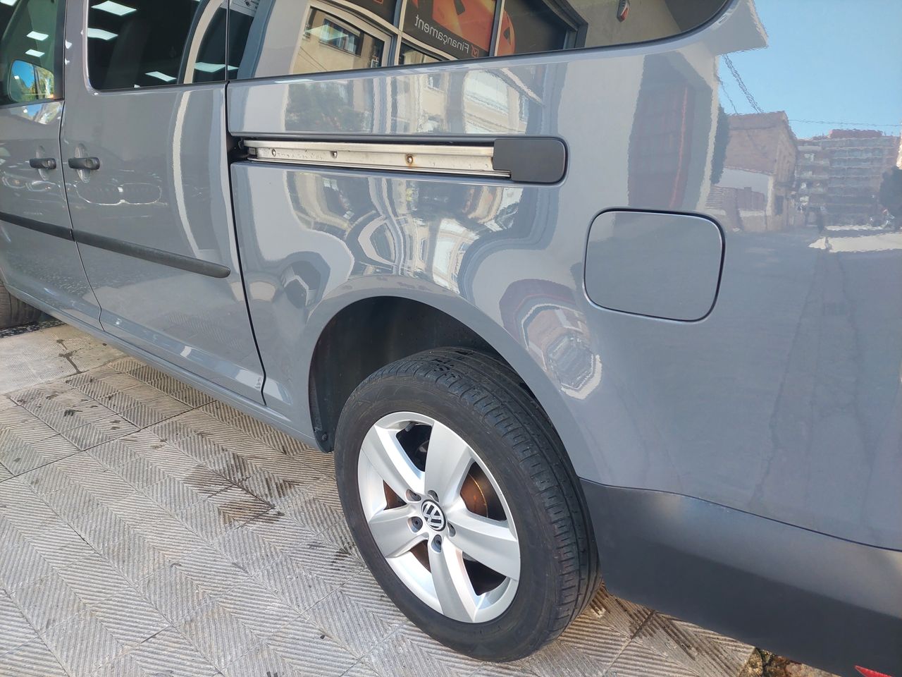 Foto Volkswagen Caddy 86