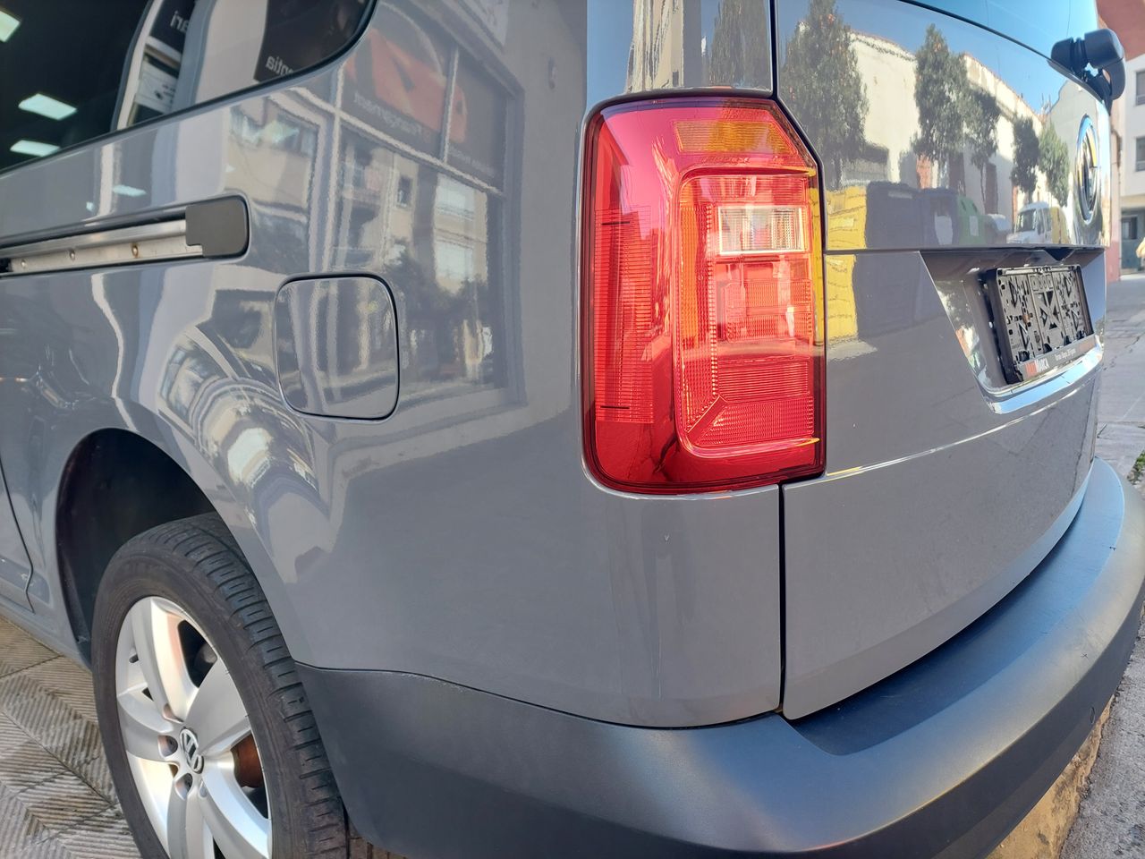 Foto Volkswagen Caddy 89