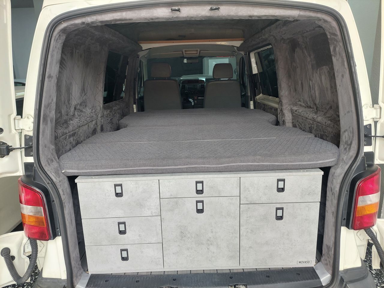 Foto Volkswagen Transporter 1
