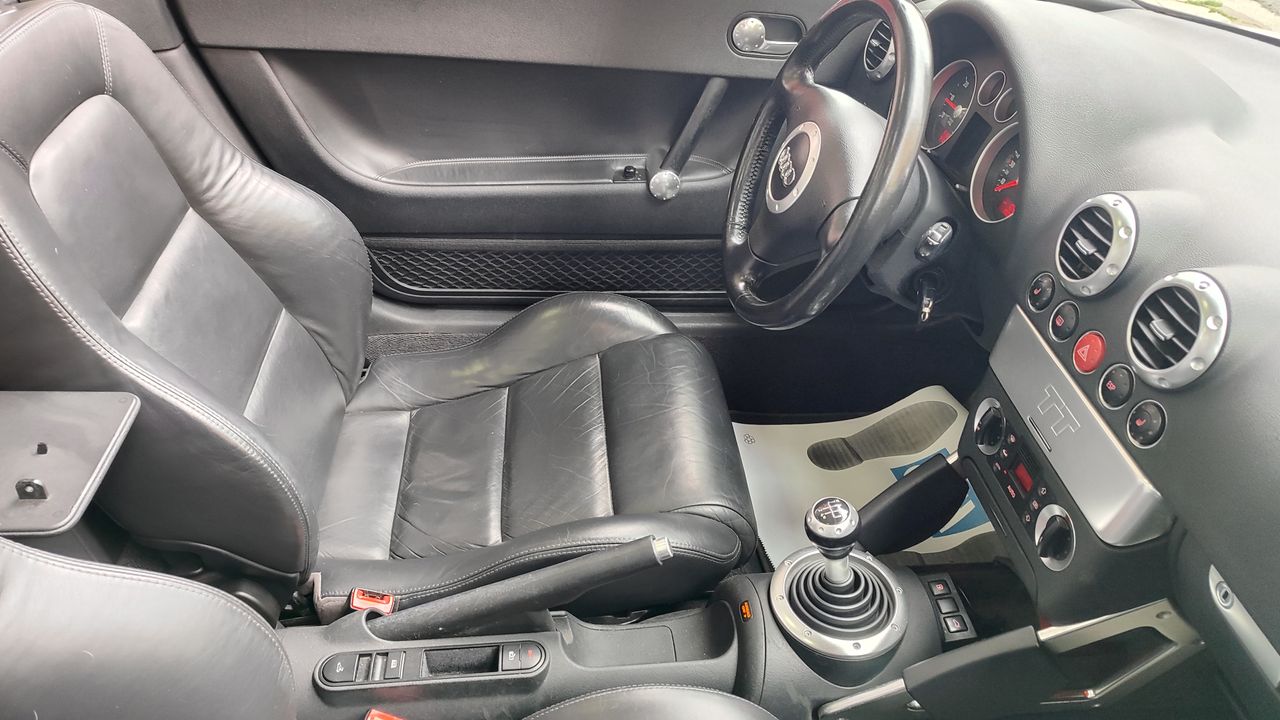 Foto Audi TT 8