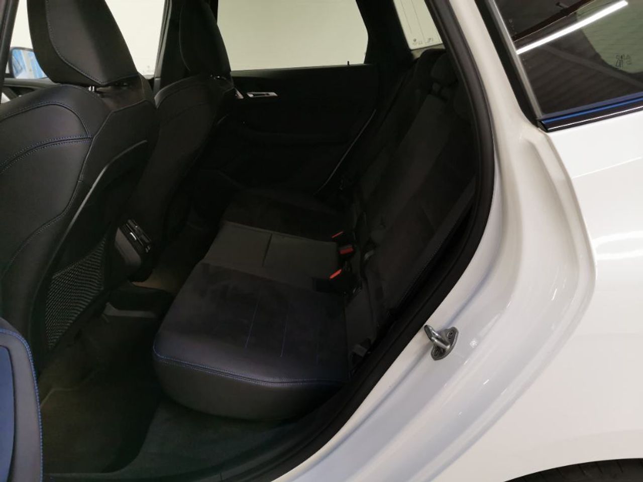 Foto BMW Serie 2 Active Tourer 8