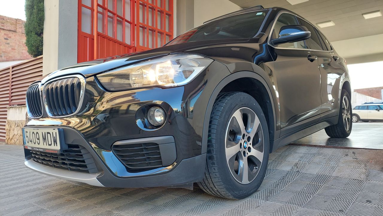 Foto BMW X1 1