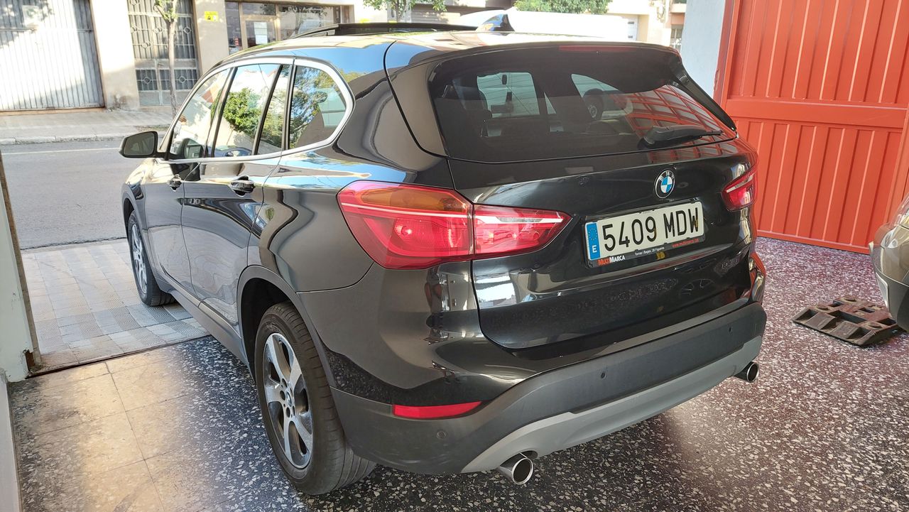 Foto BMW X1 3