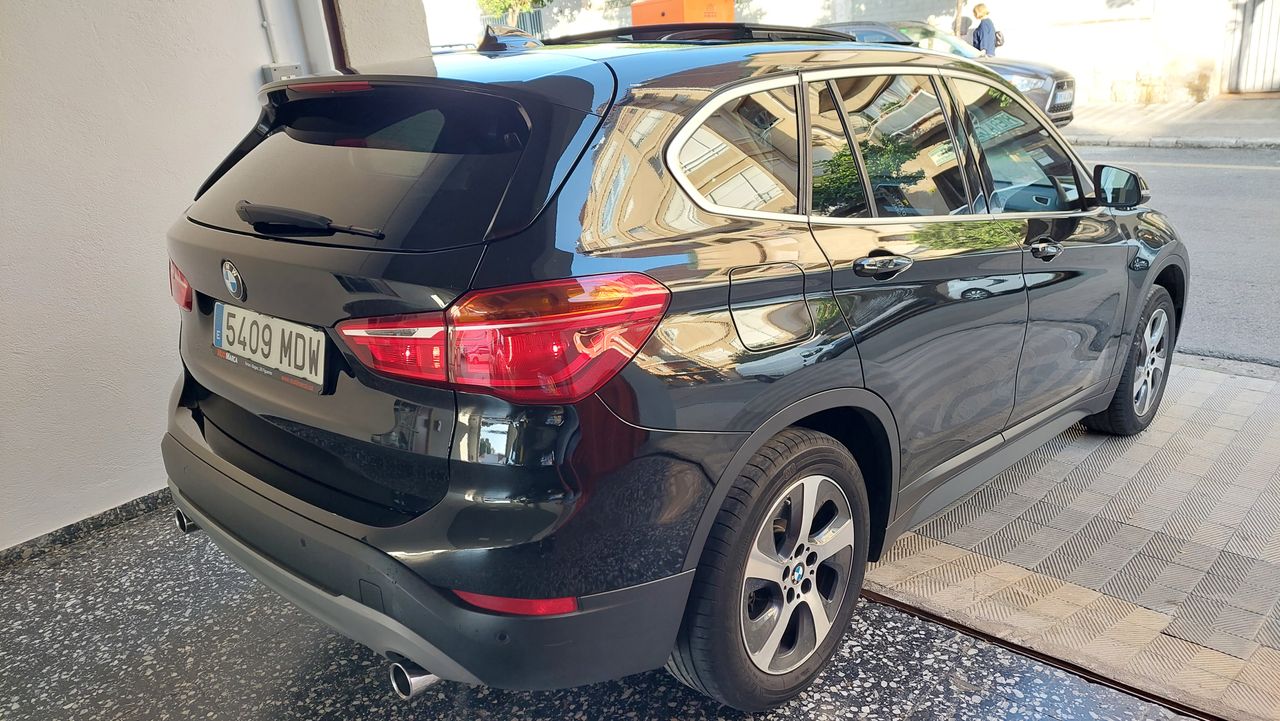 Foto BMW X1 4
