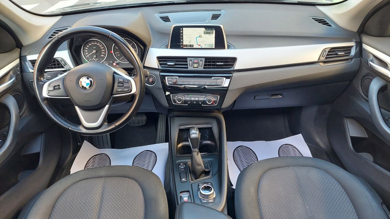 Foto BMW X1 6