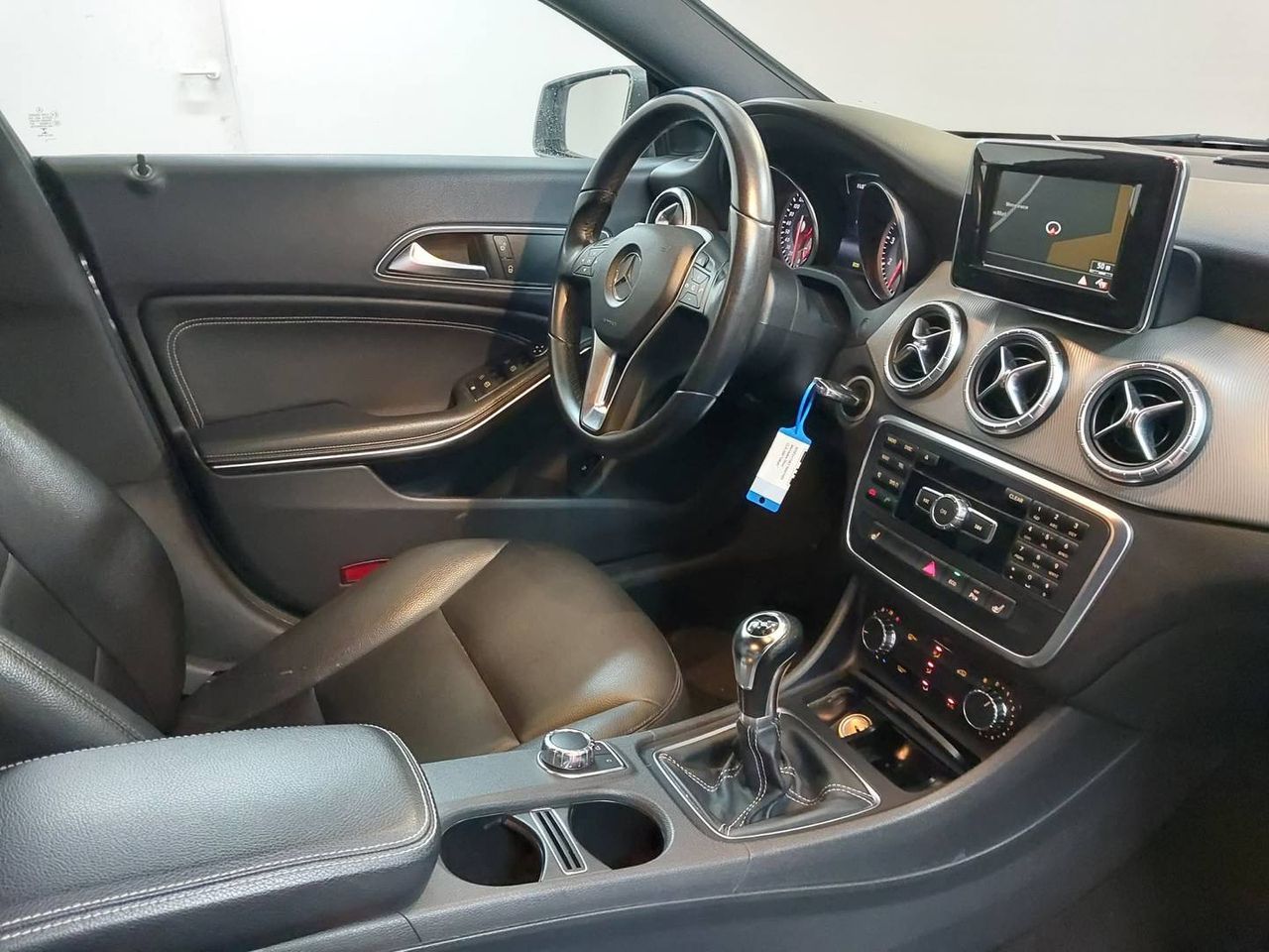 Foto Mercedes-Benz Clase CLA 5