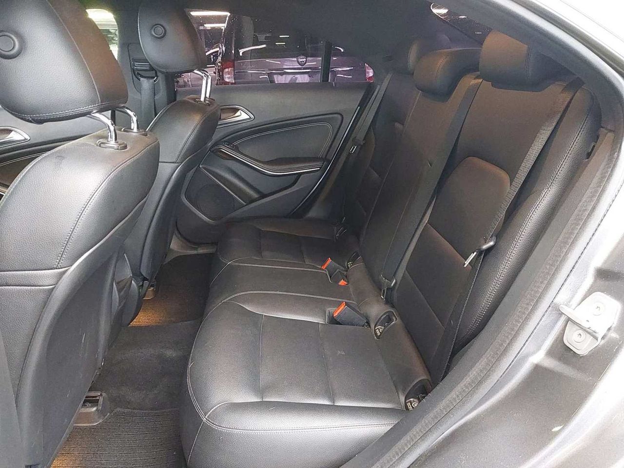 Foto Mercedes-Benz Clase CLA 10