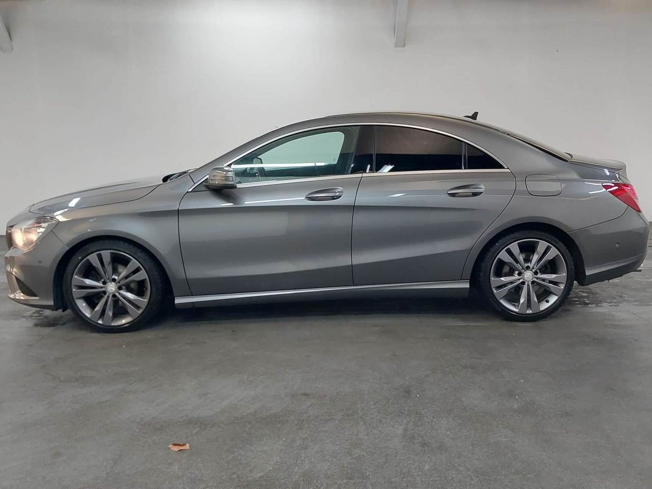 Foto Mercedes-Benz Clase CLA 11