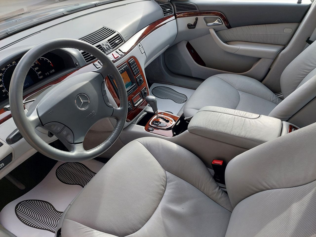 Foto Mercedes-Benz Clase S 46