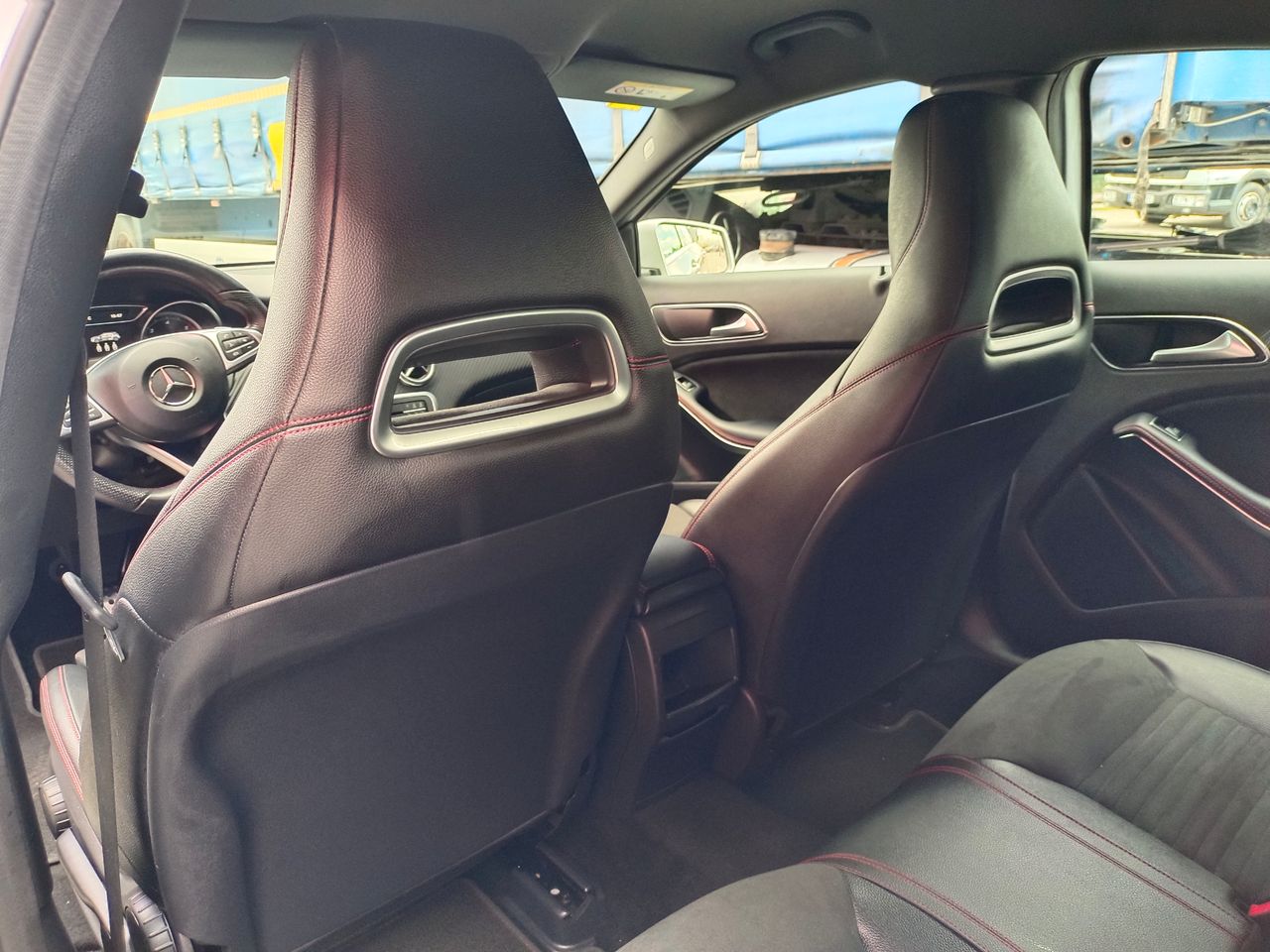 Foto Mercedes-Benz Clase A 30