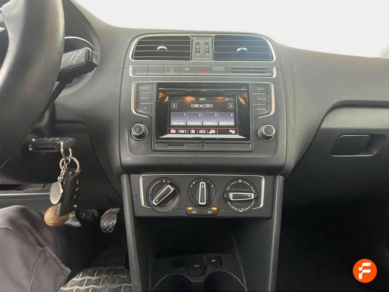 Foto Volkswagen Polo 31