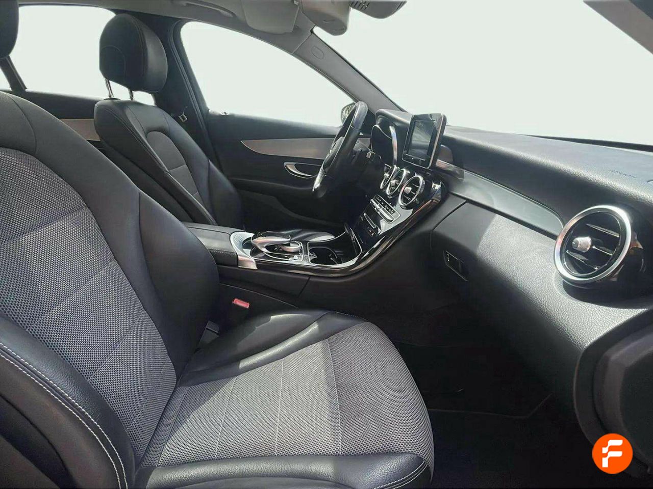 Foto Mercedes-Benz Clase C 15