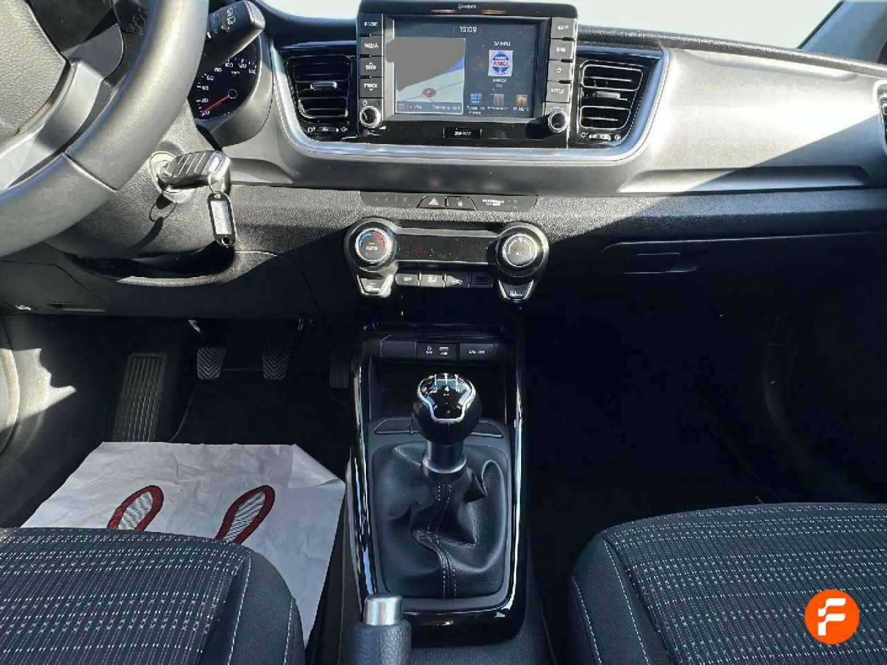 Foto Kia Stonic 16