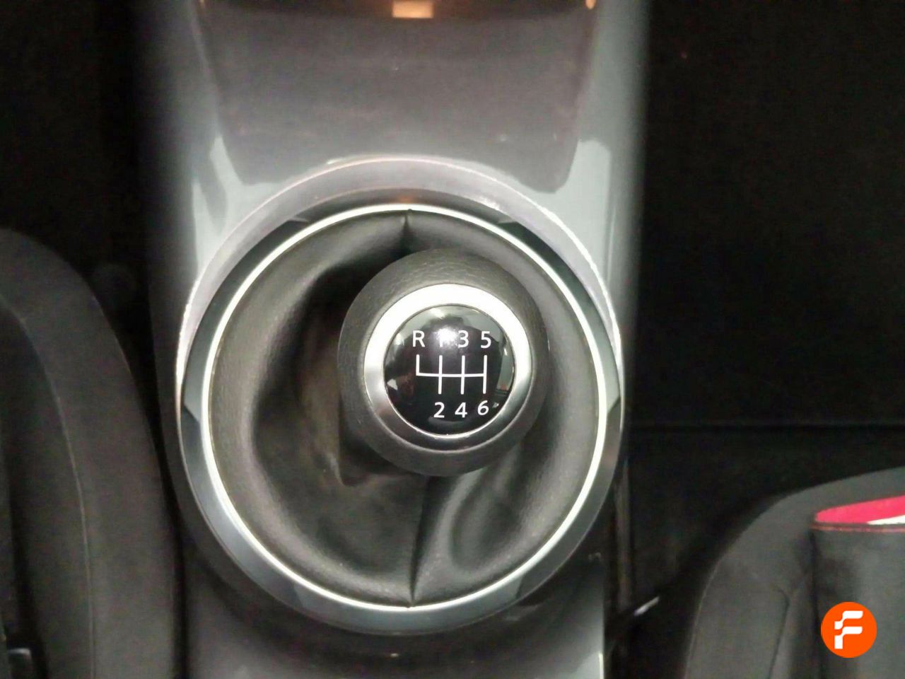 Foto Nissan Juke 23