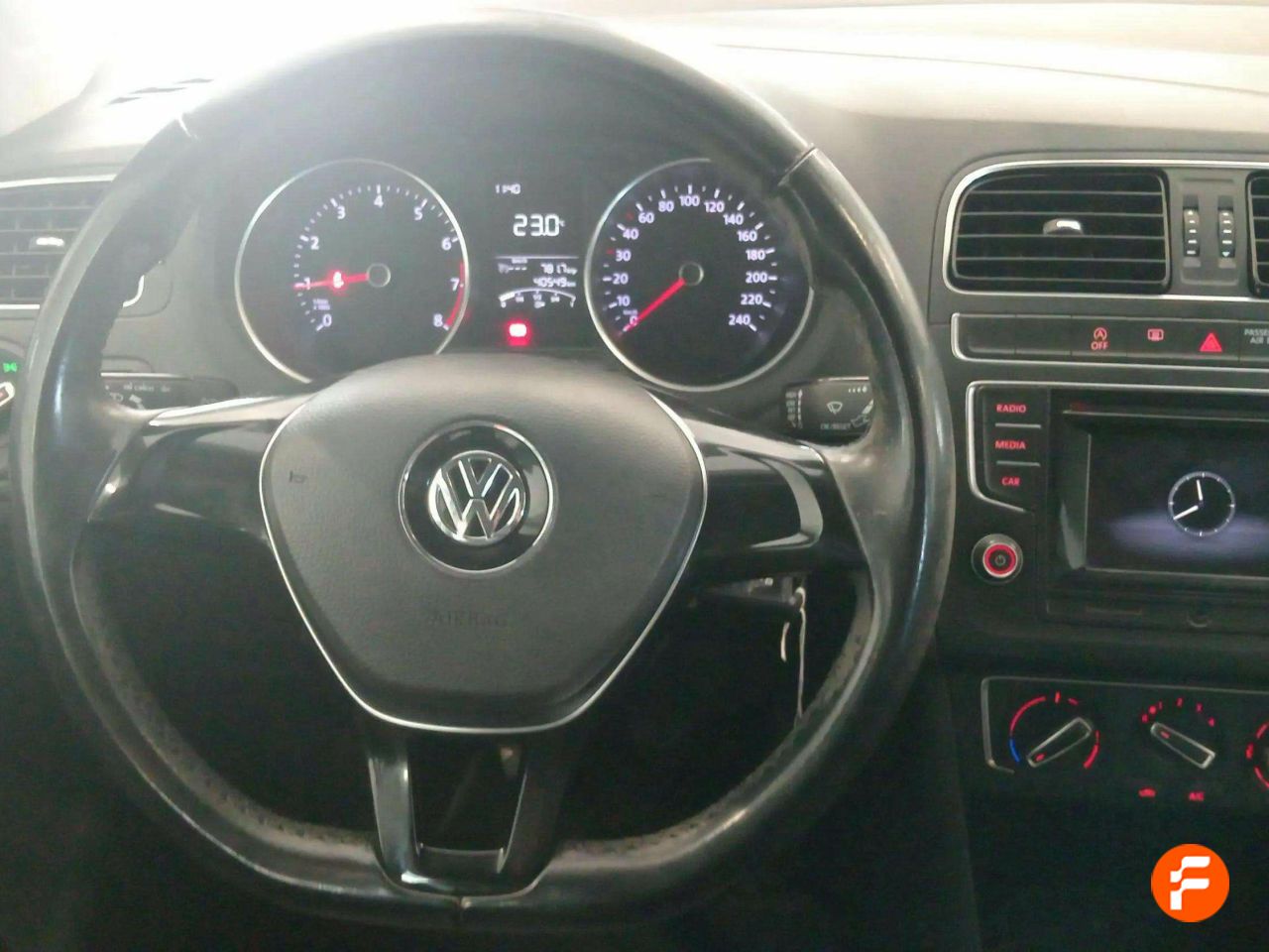 Foto Volkswagen Polo 12