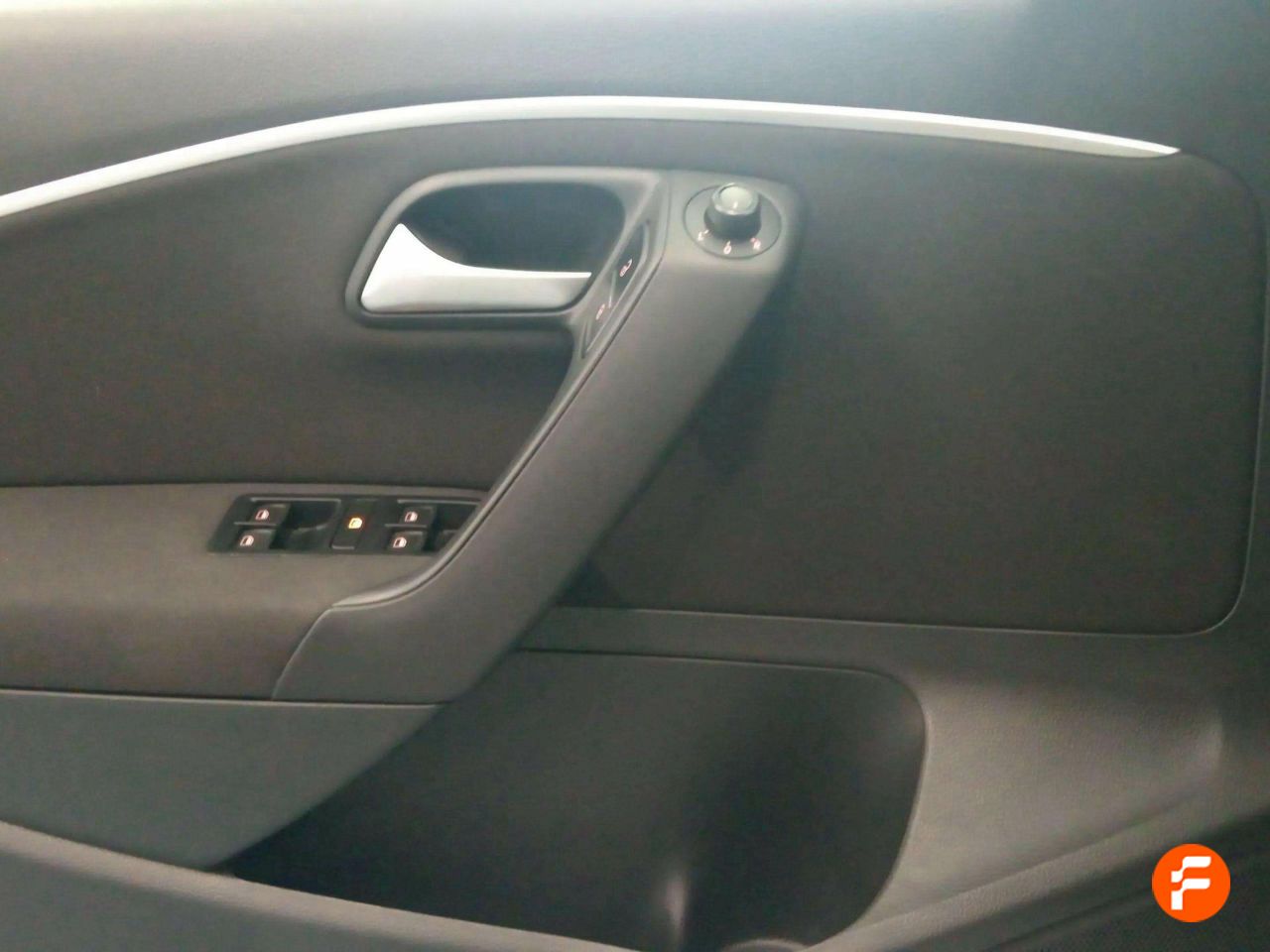 Foto Volkswagen Polo 23