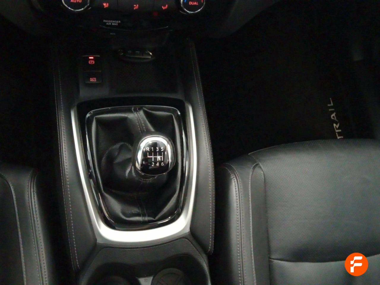 Foto Nissan X-Trail 23