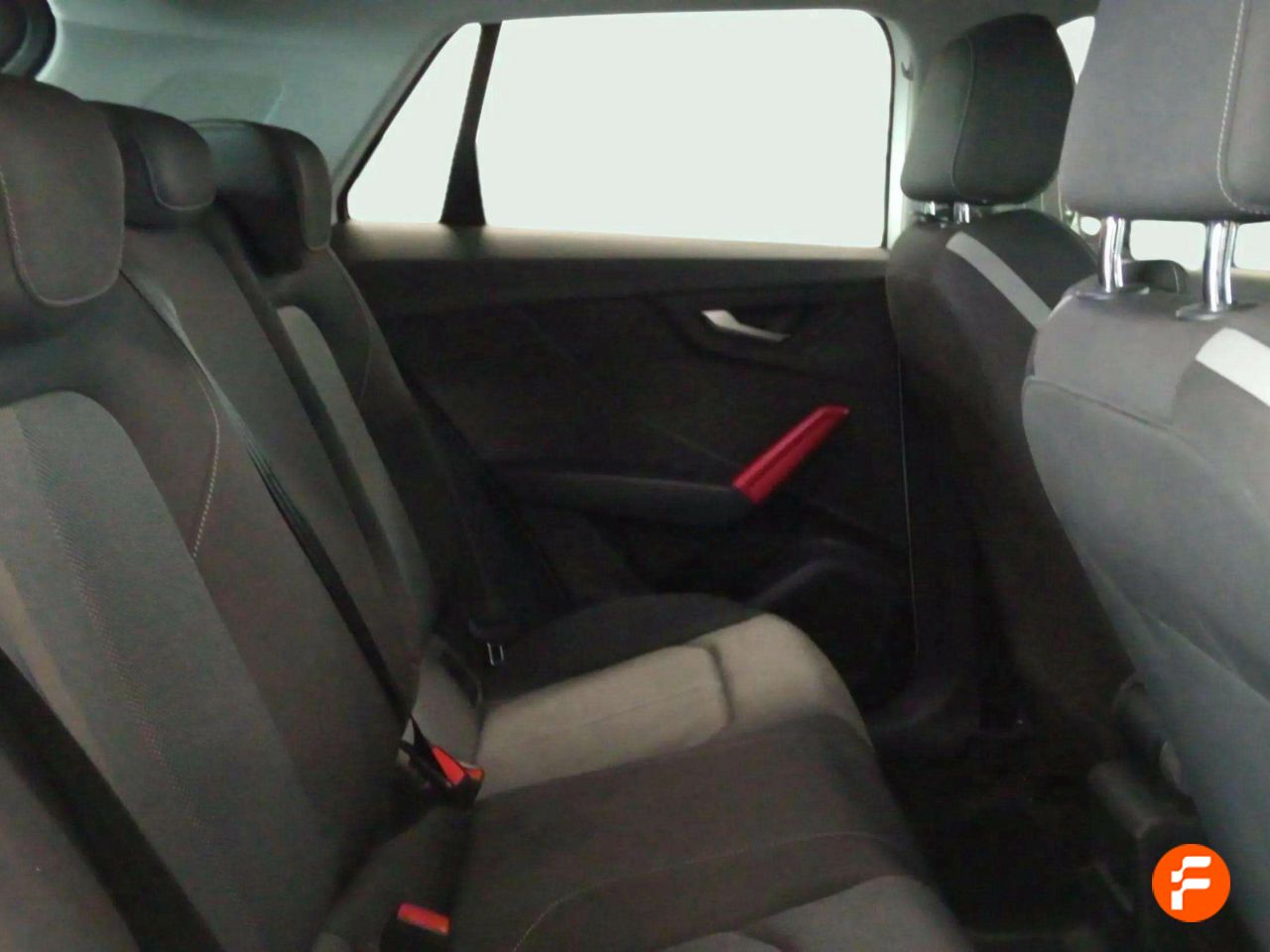 Foto Audi Q2 15