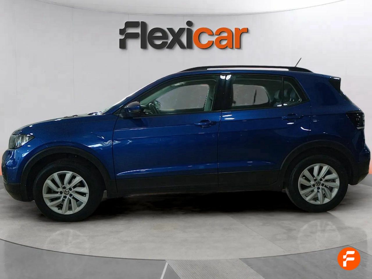 Foto Volkswagen T-Cross 4