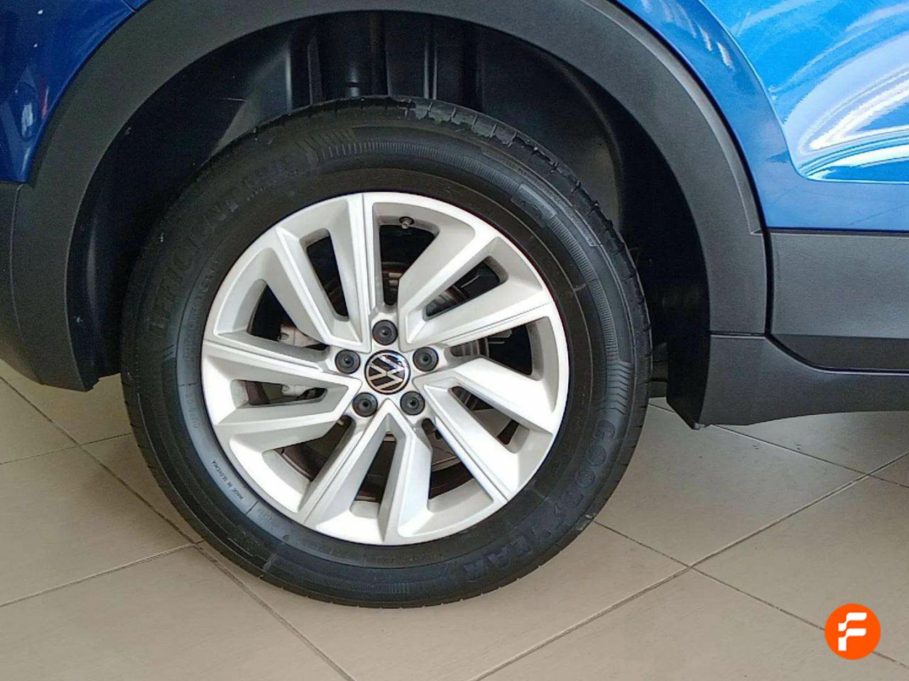 Foto Volkswagen T-Cross 15