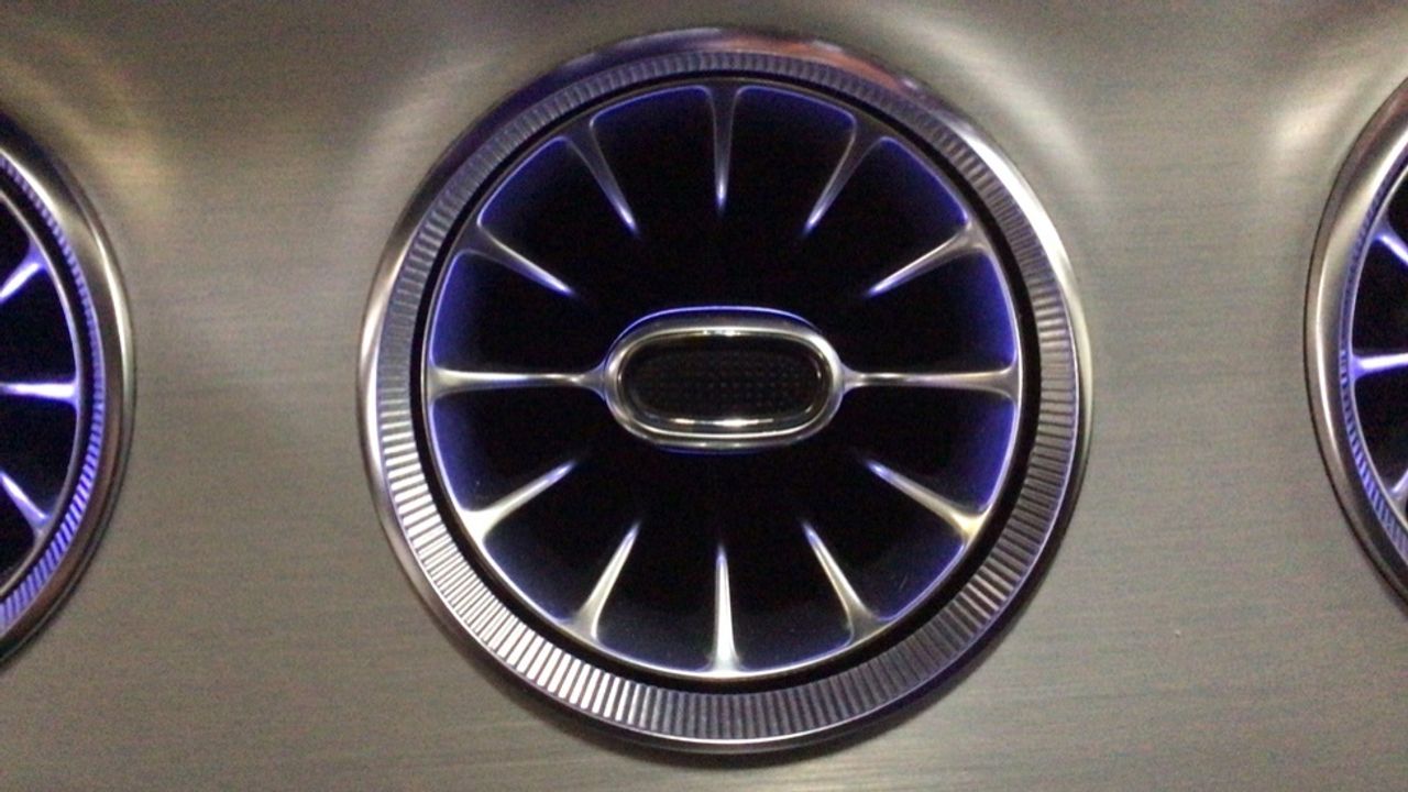 Foto Mercedes-Benz Clase E 23