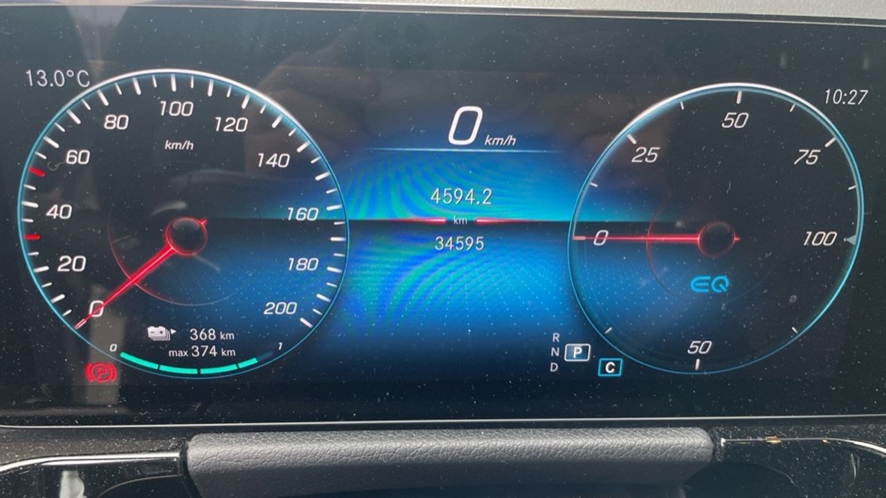 Foto Mercedes-Benz EQA 26