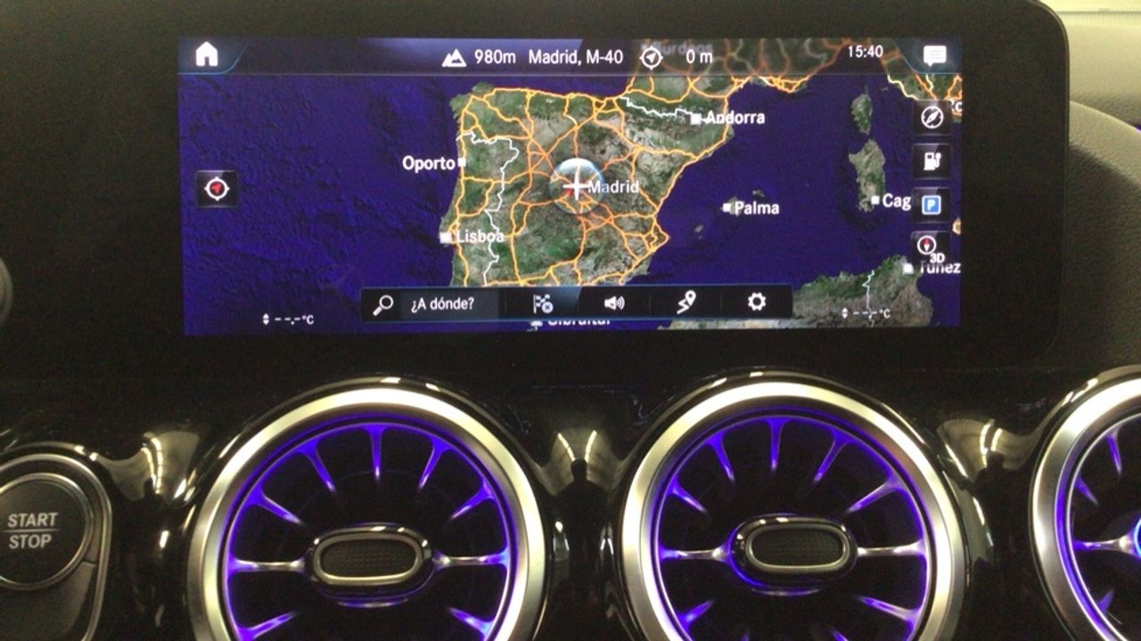 Foto Mercedes-Benz EQA 20