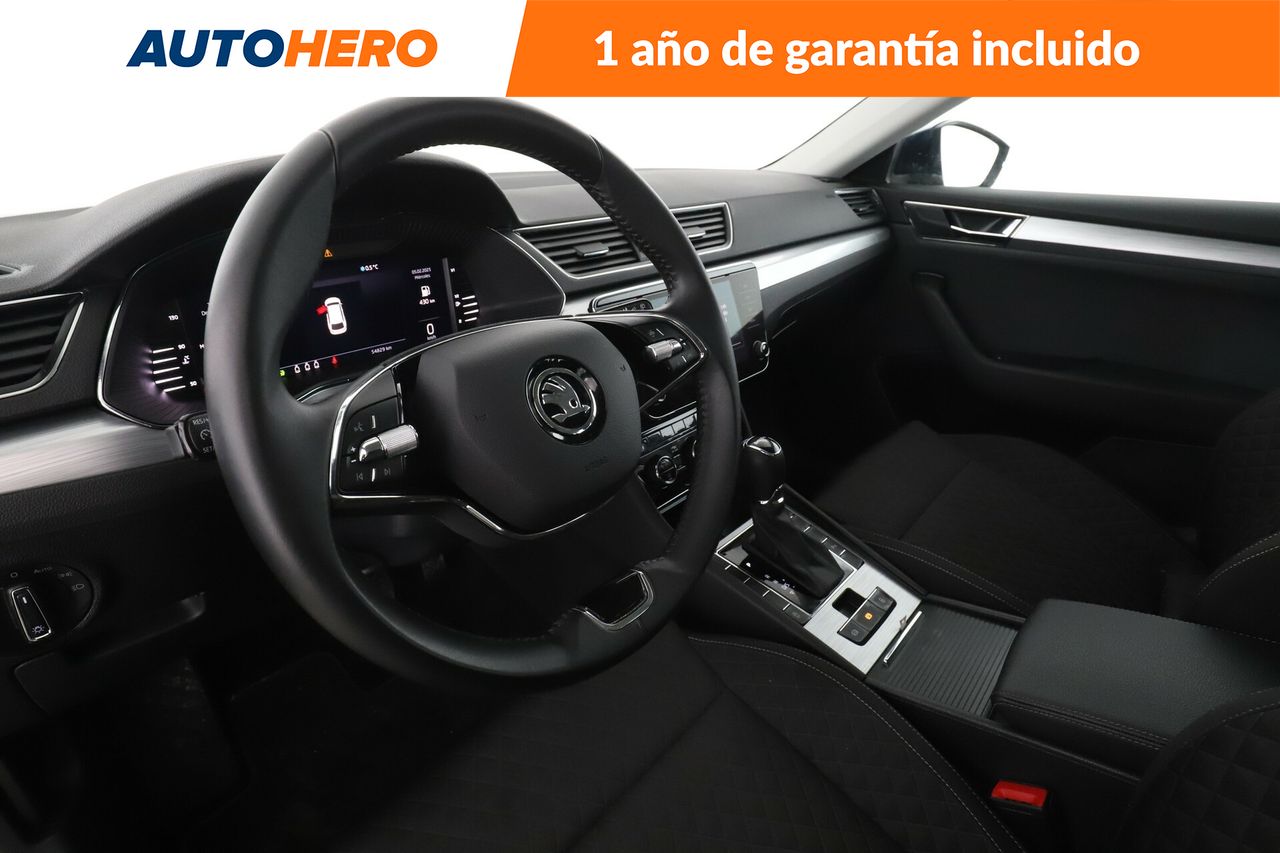 Foto Skoda Superb 11