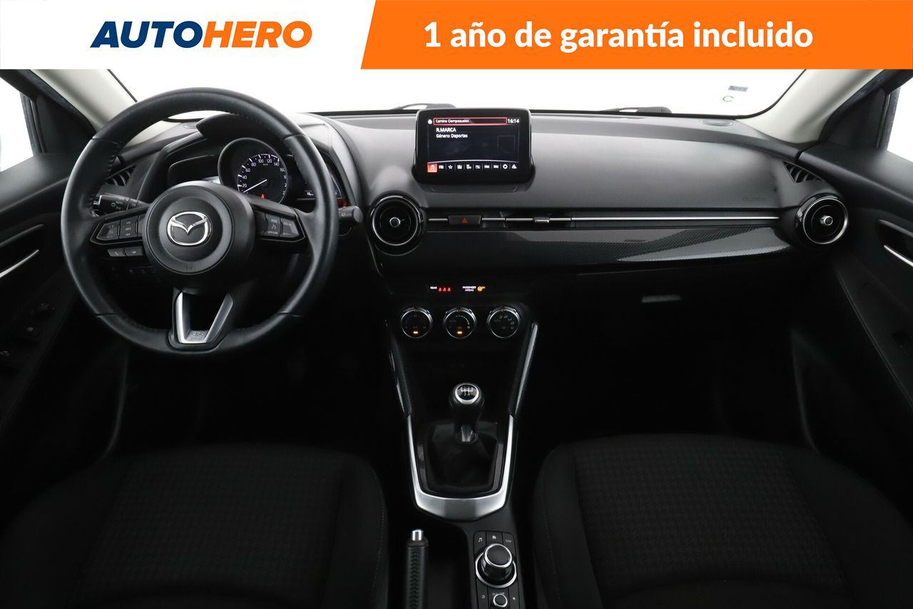 Foto Mazda Mazda2 12
