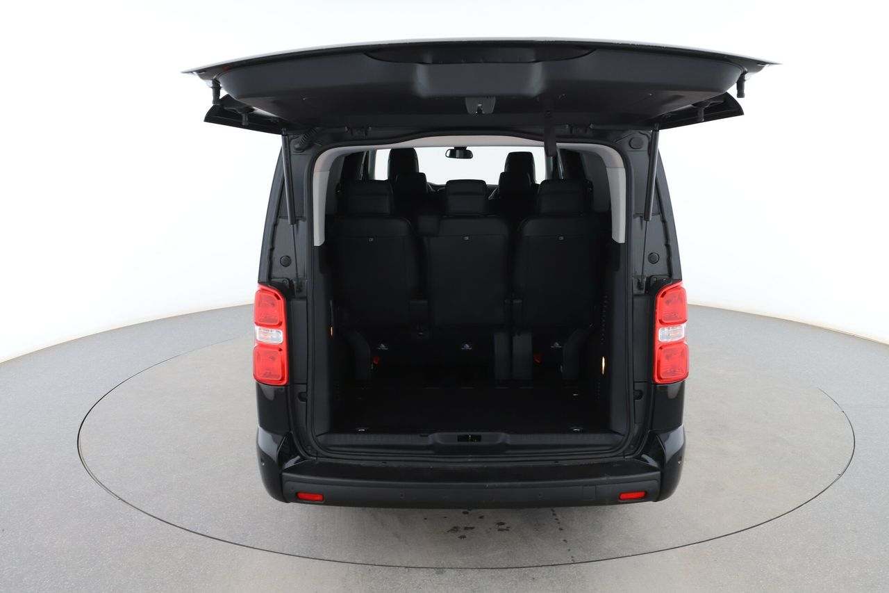Foto Peugeot Traveller 17